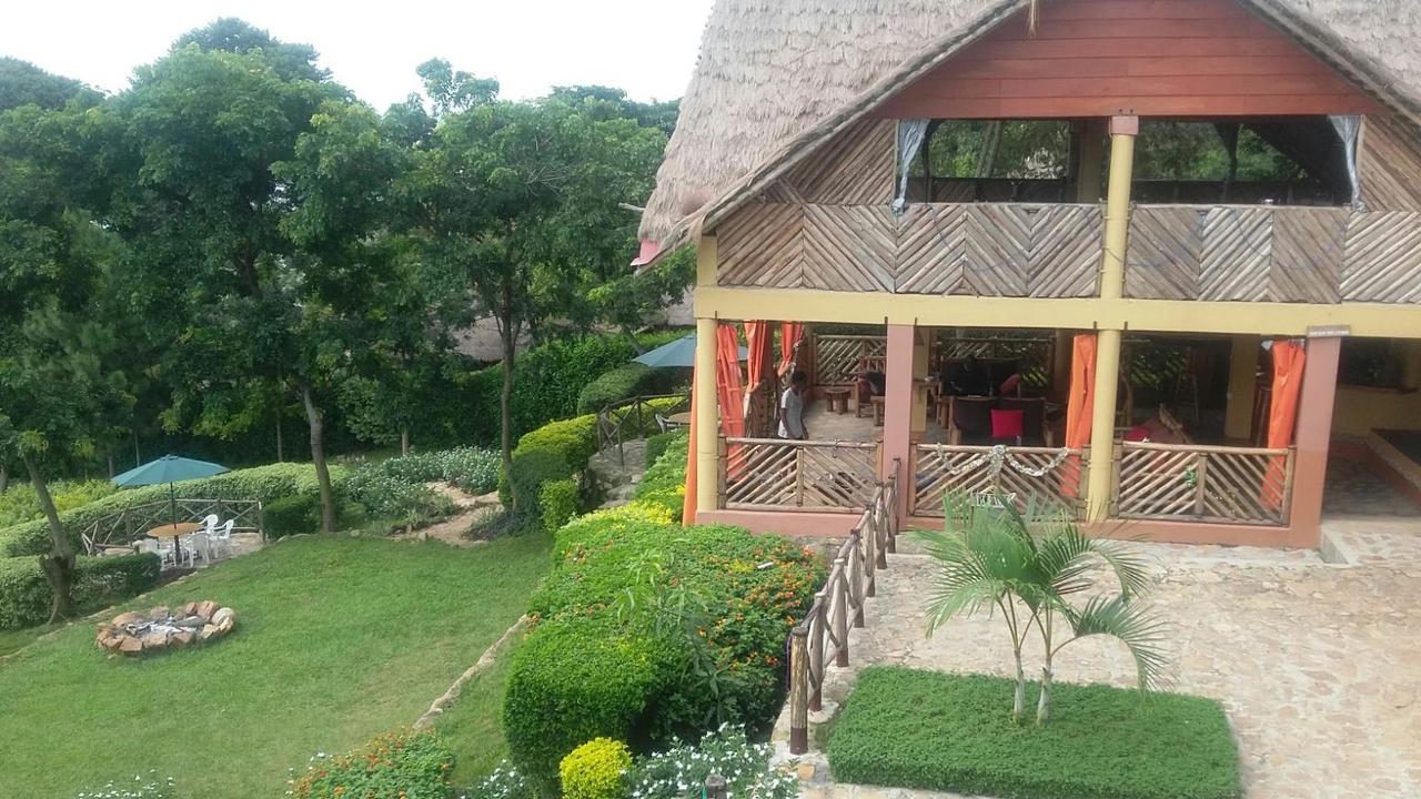 Hotel Lakeside Escape - Uganda Mpenja Exterior foto