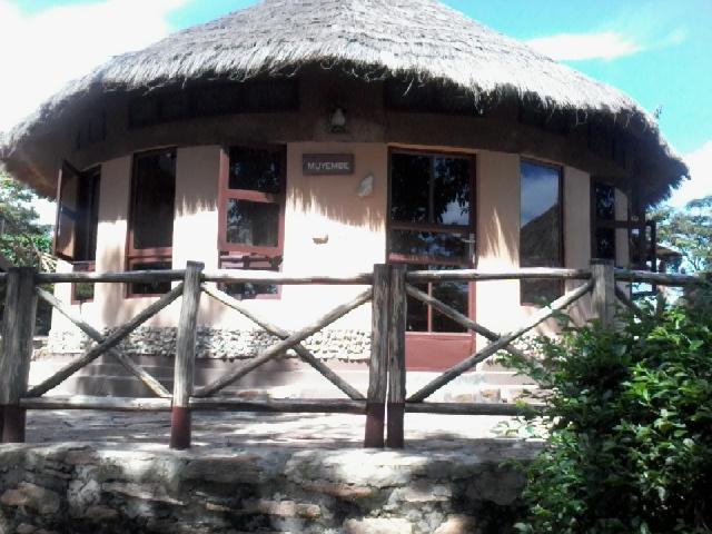 Hotel Lakeside Escape - Uganda Mpenja Exterior foto
