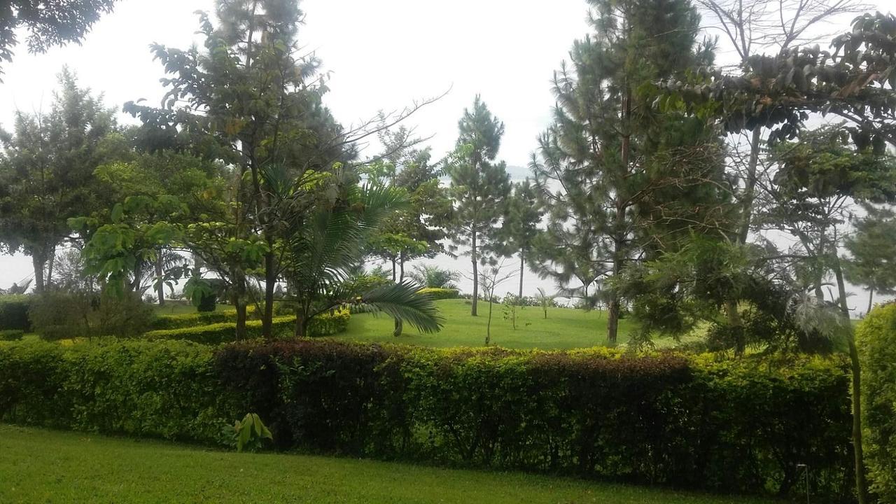 Hotel Lakeside Escape - Uganda Mpenja Exterior foto